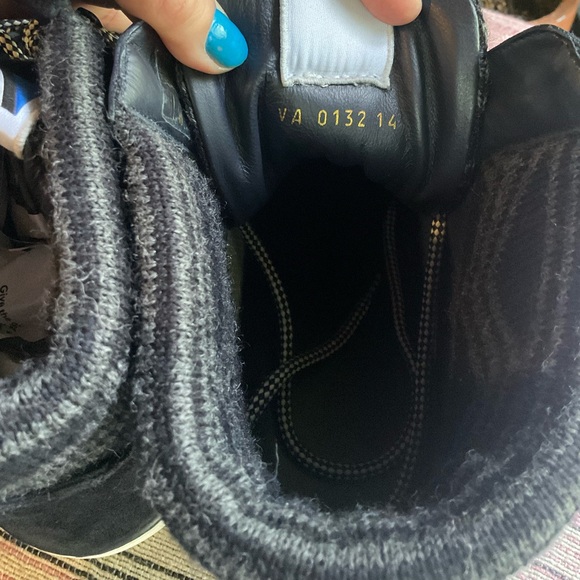 Louis Vuitton Black and Gray High-Top Sneakers - Picture 6 of 10